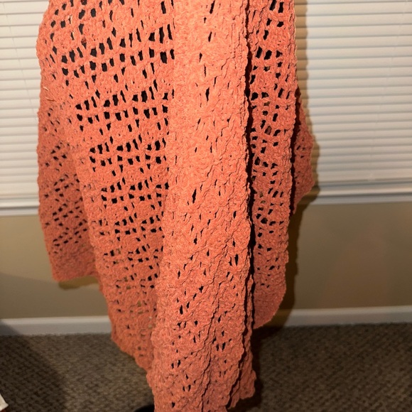 Jessica Simpson Open Knit Poncho Sweater Cropped SweaterMauve Size Med - Picture 4 of 11